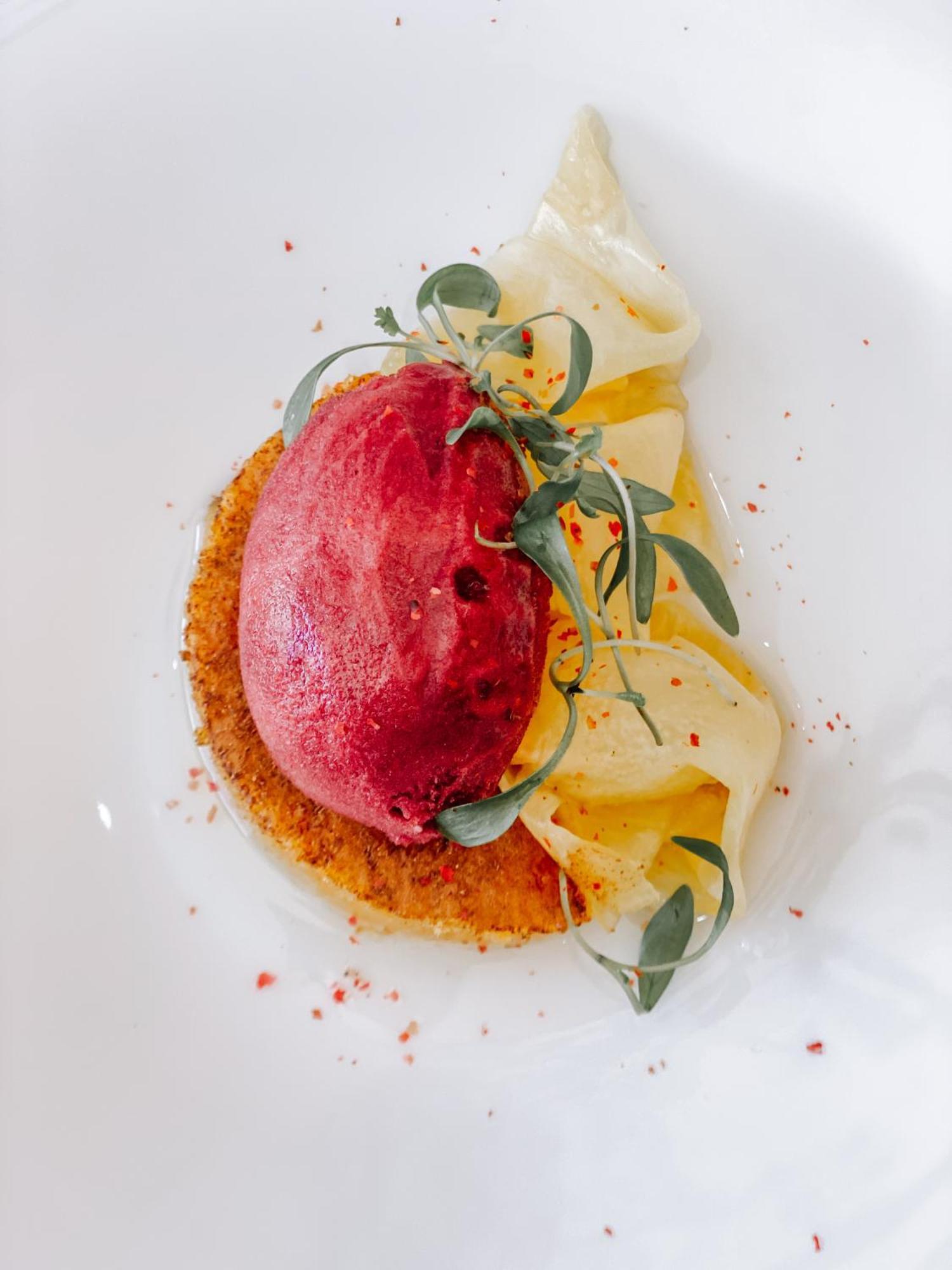 Alentejo Marmoris Hotel & Spa, A Small Luxury Hotel Of The World Vila Viçosa Zewnętrze zdjęcie A dessert prepared by the restaurant